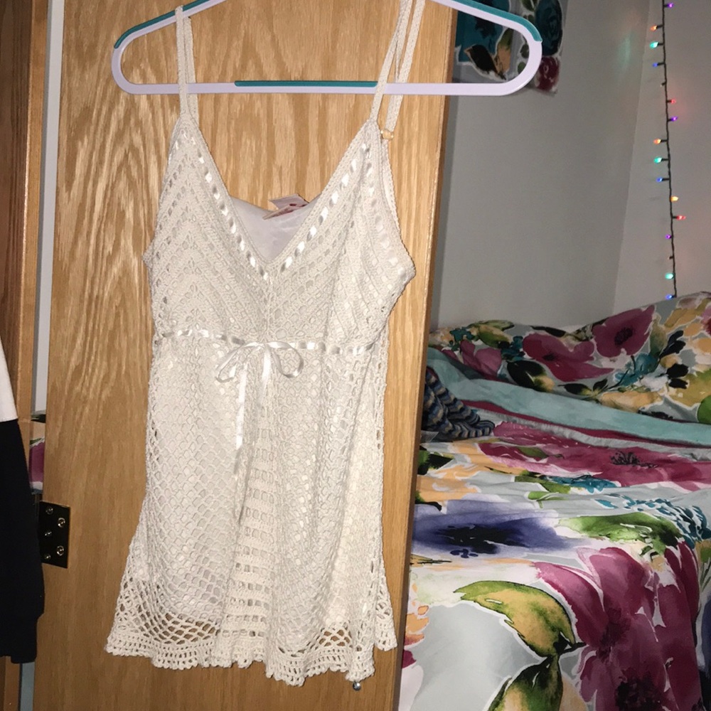 Faded Glory Ivory Crochet Top